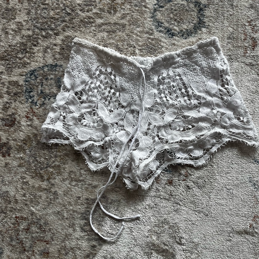 Miguelina beach shorts